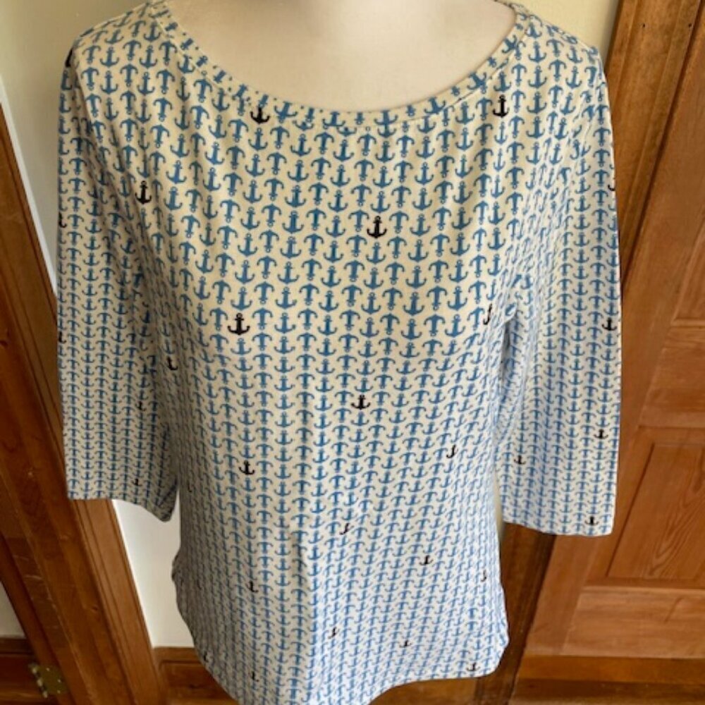 TALBOTS Classic 3/4 Sleeve Tee Shirt Blue Anchor Print